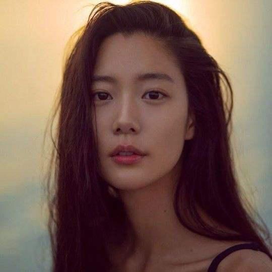84间房主播跳舞 子弹玫瑰
